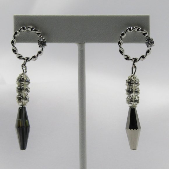 Rhinestone Silver Colour Beaded Jewelry Set - Picture 6 of 6